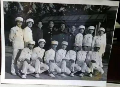 2024新春献礼专题报道 著名瑶医银疗推拿专家——周继辉