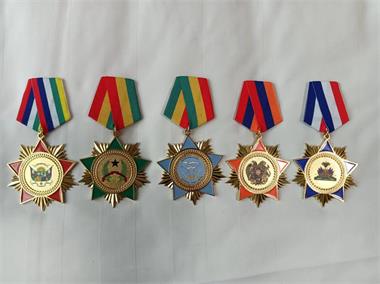 国医百科官网特别报道 党旗下的国医名师——曹誉百